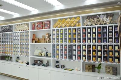 探访黄鹤楼优享体验中心 感受湖北中烟新型烟草制品的科技与体验